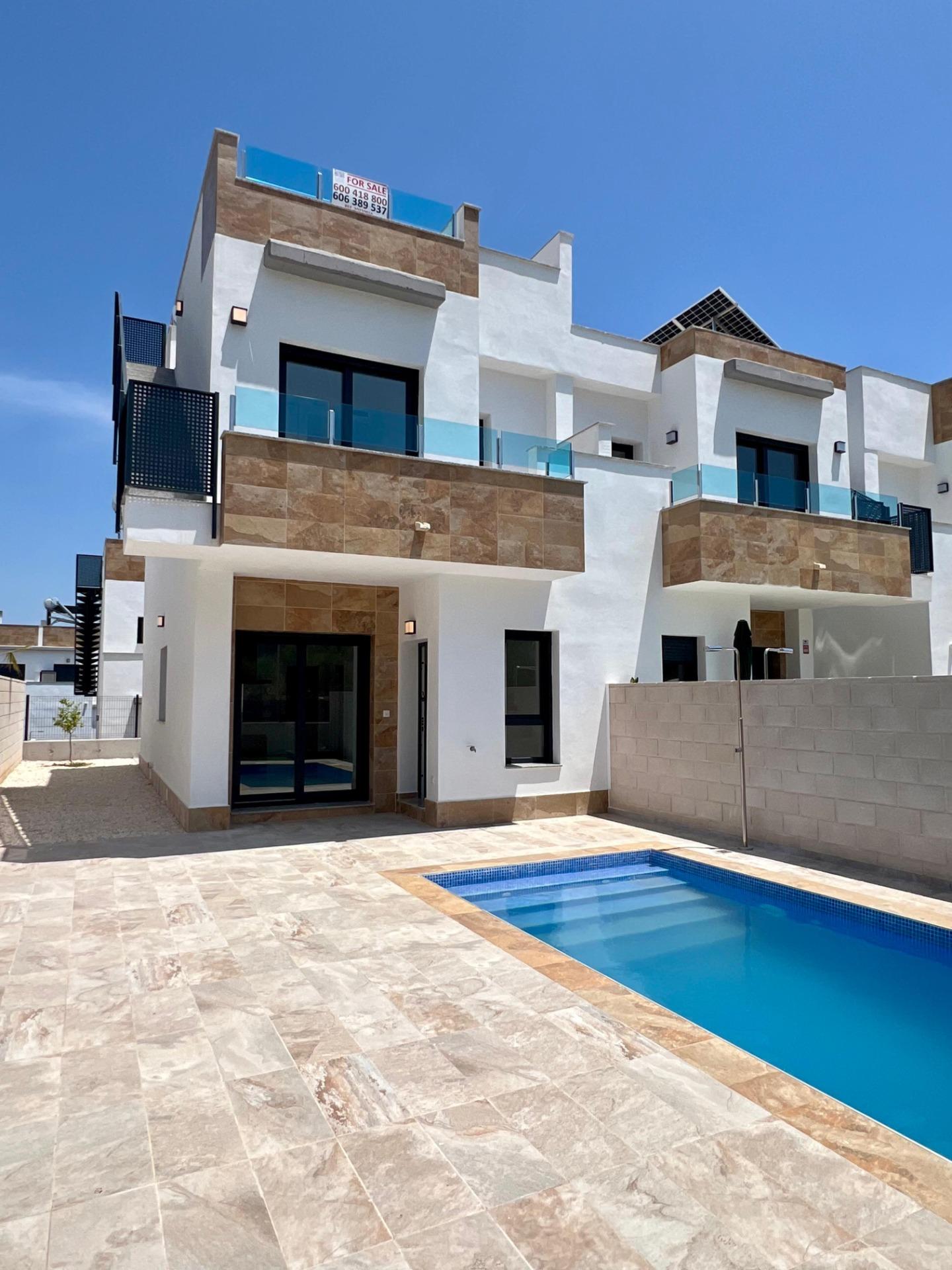 Don Benito – Altos de Polop Duo Villas 🌿