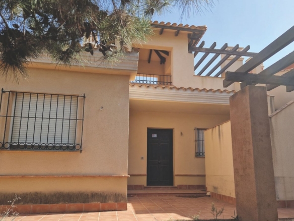 KEY READY TOWNHOUSES IN FUENTE ALAMO, MURCIA