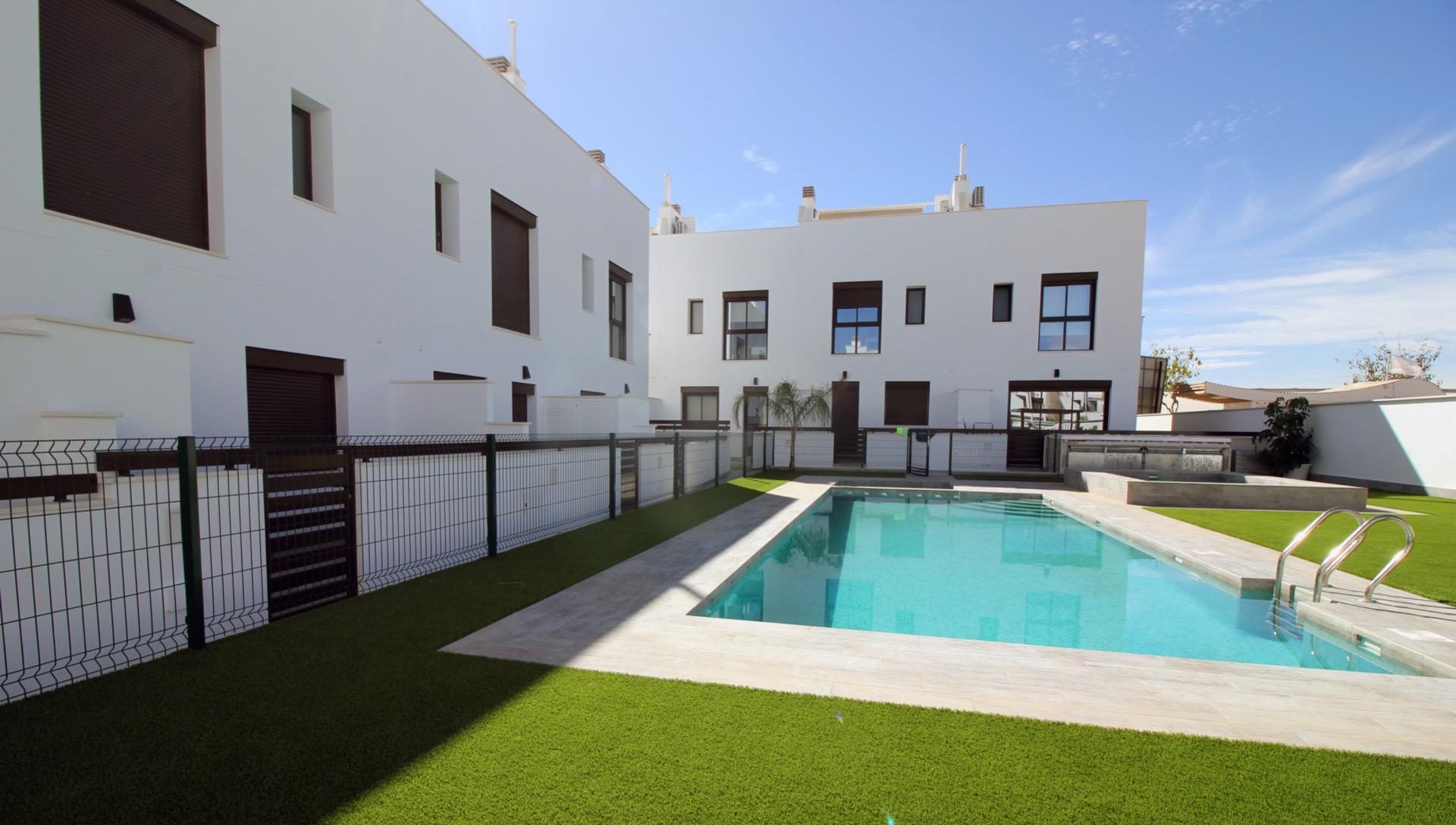 1-1-62 14 duplex homes in Pilar de la Horadada