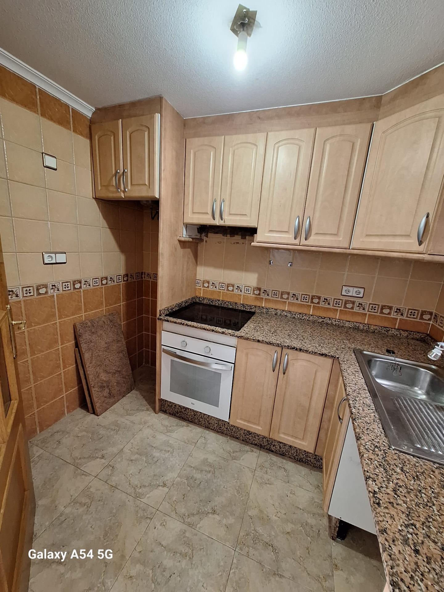 Se vende piso en pleno centro de Torrevieja