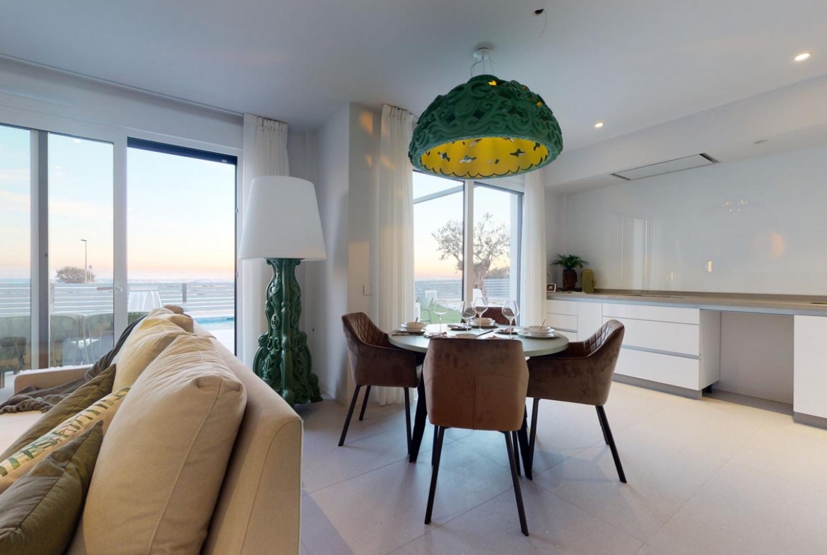 Ontwikkeling van onafhankelijke nieuwe bouwvilla’s, met privé zwembad en moderne afwerkingen.