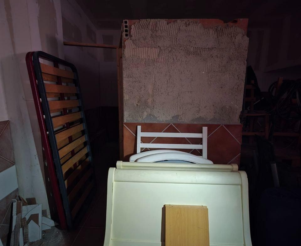 Oportunidad de Inversión: Local Comercial en Oviedo, Zona Fozaneldi-Tenderina