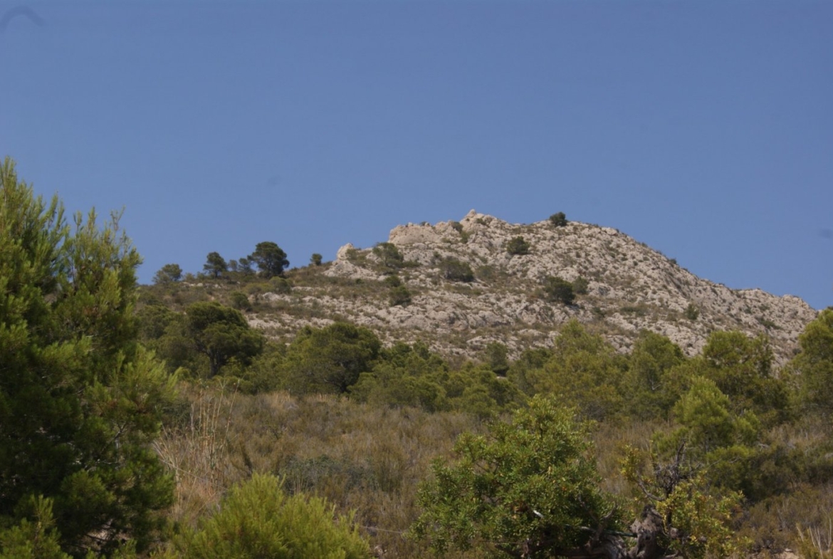 HOUSE IN THE MOUNTAINS IN FINESTRAT