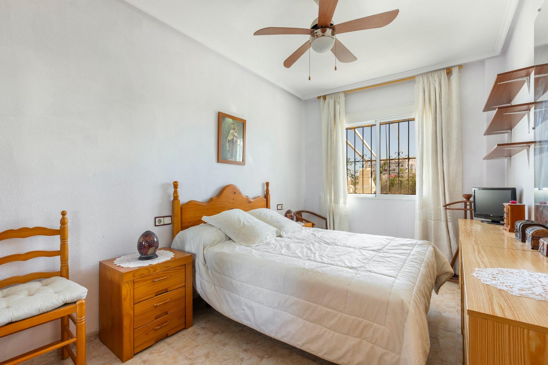 Cozy two houses together with sea views in Torrevieja