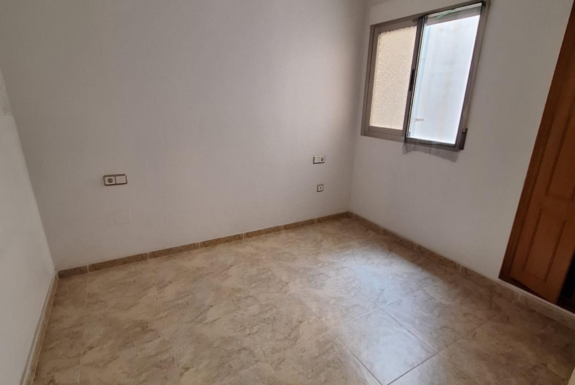 Se vende piso en pleno centro de Torrevieja