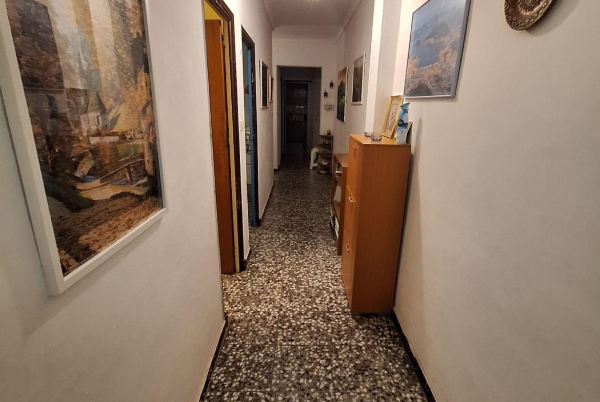 Se vende edificio entero en pleno centro de Torrevieja
