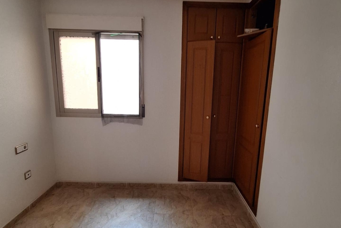Se vende piso en pleno centro de Torrevieja
