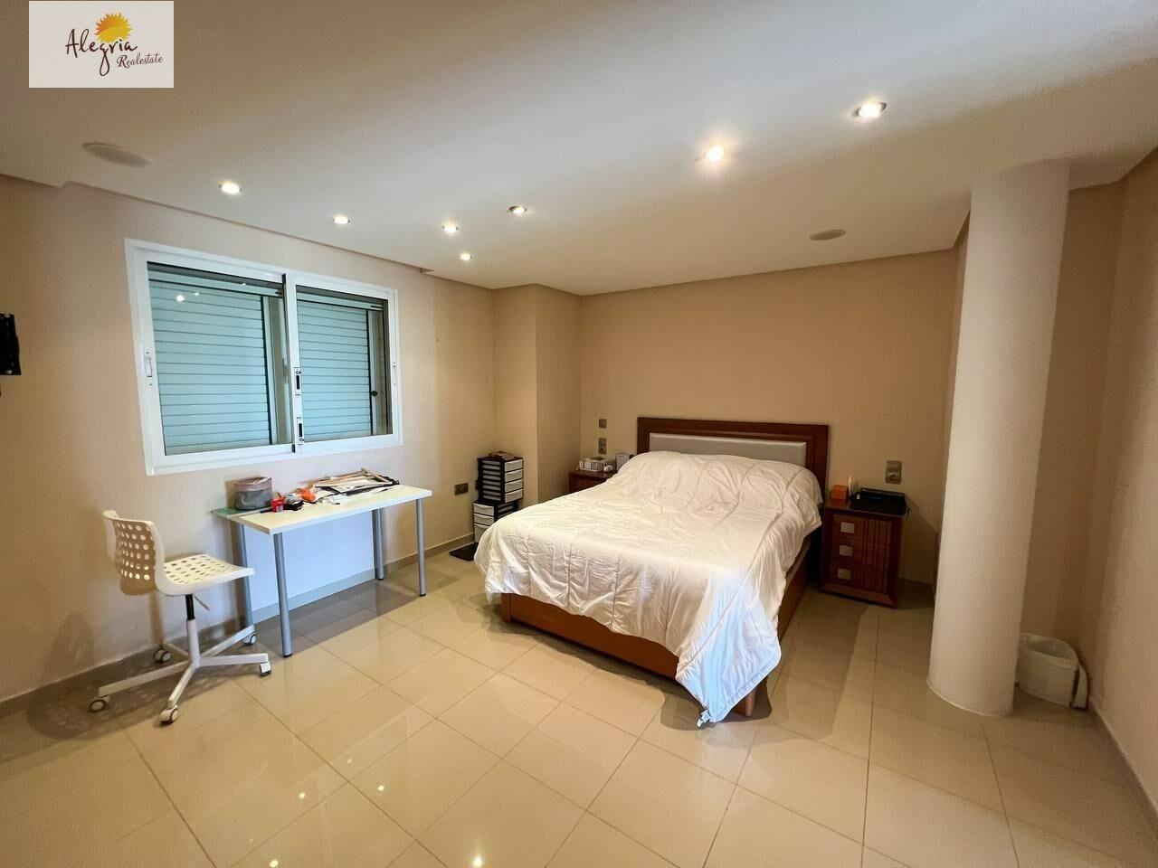 LUXURY VILLA IN VALENCIA