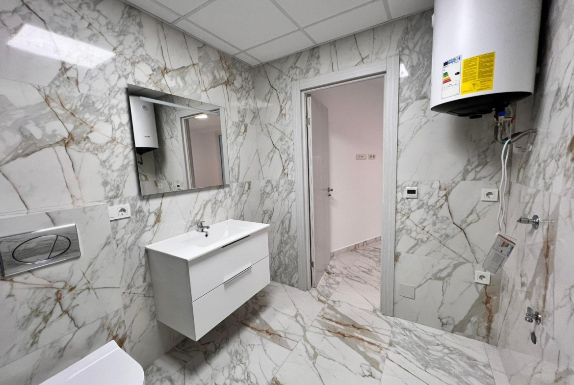 APARTAMENTO A 100 METROS DE PLAYA ,TORREVIEJA