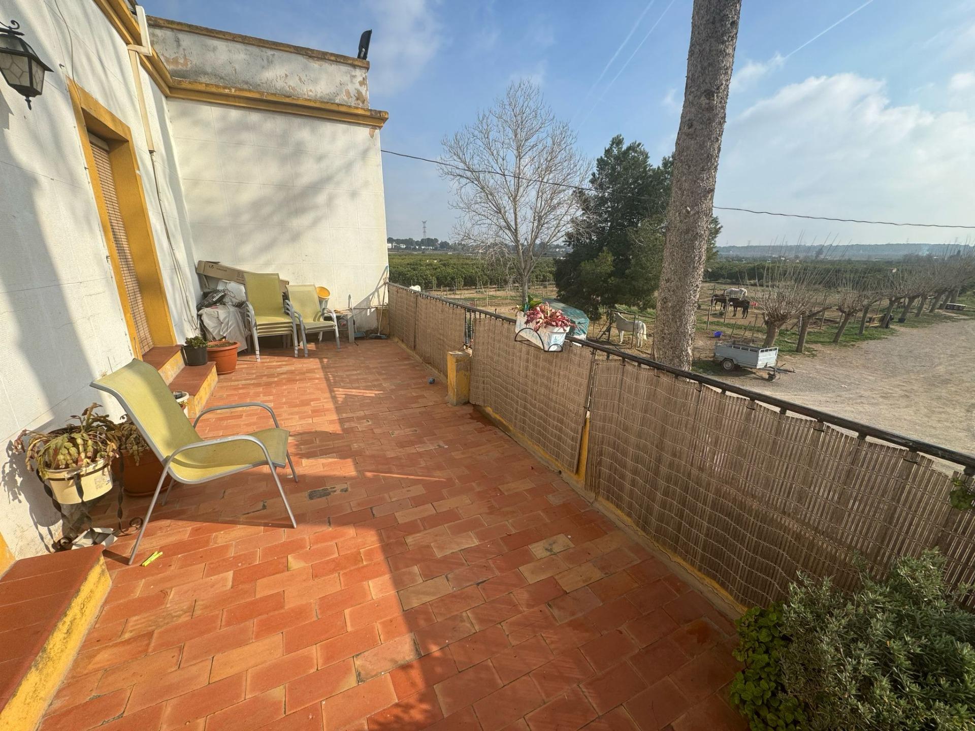 Exclusiva Propiedad en Venta en Ribarroja del Turia