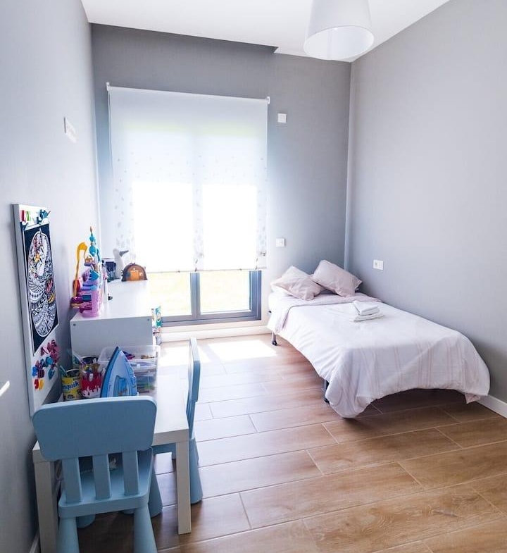 Oportunidad Única en Gijó: Chalet de Lujo con Licencia Turística Activa y Vistas Panorámicas