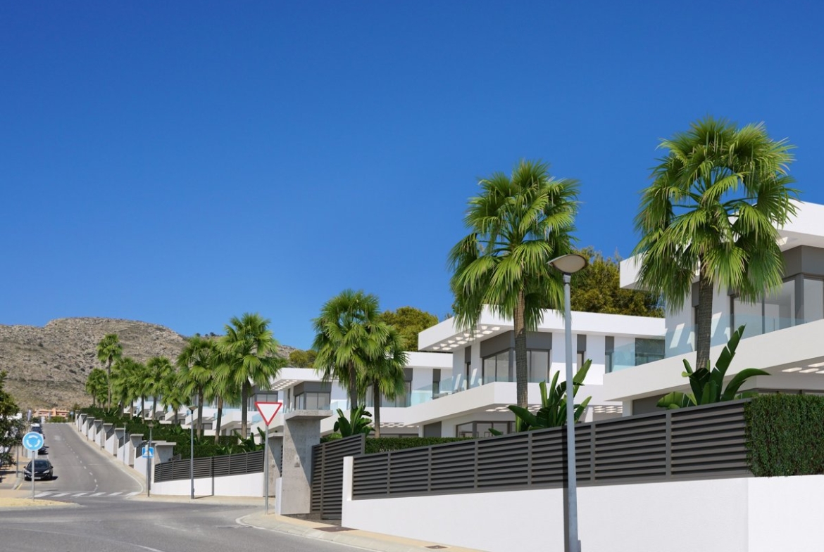 Villa op een unieke locatie met uitzicht op zee in Finestrat