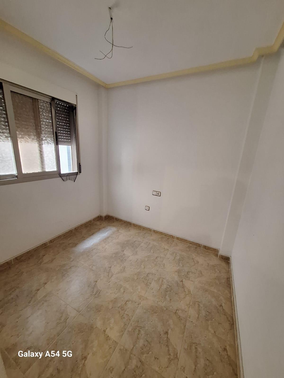 Se vende piso en pleno centro de Torrevieja