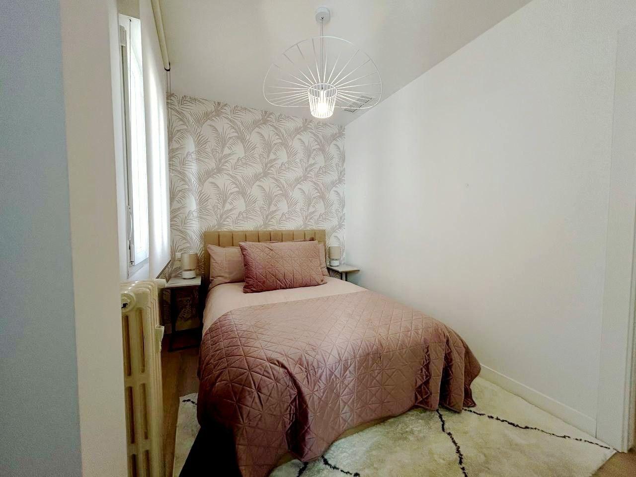 EXCLUSIVE LUXURY APARTMENT BRAND NEW IN GOYA, SALAMANCA NEIGHBORHOOD