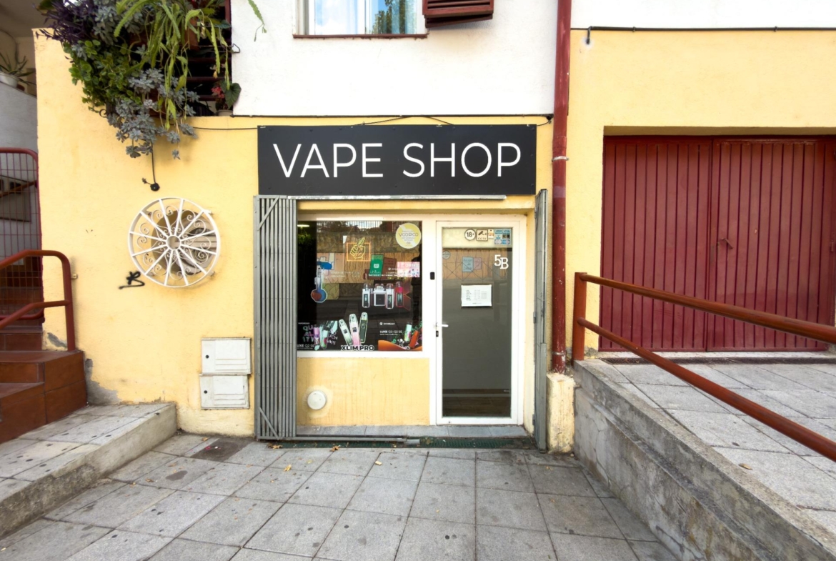 Commercial premises for sale