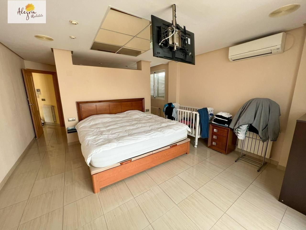 LUXURY VILLA IN VALENCIA