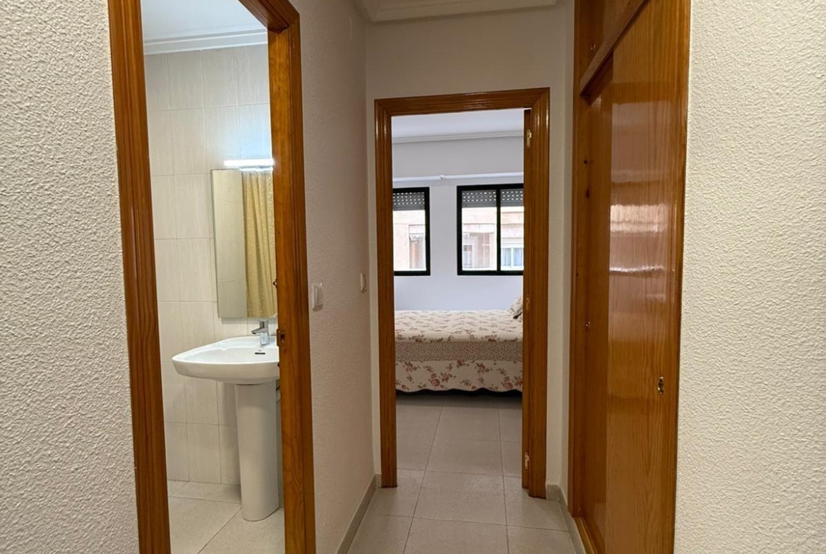 Apartamento de 3 dormitorios 2 baños en La Mata cerca de la playa