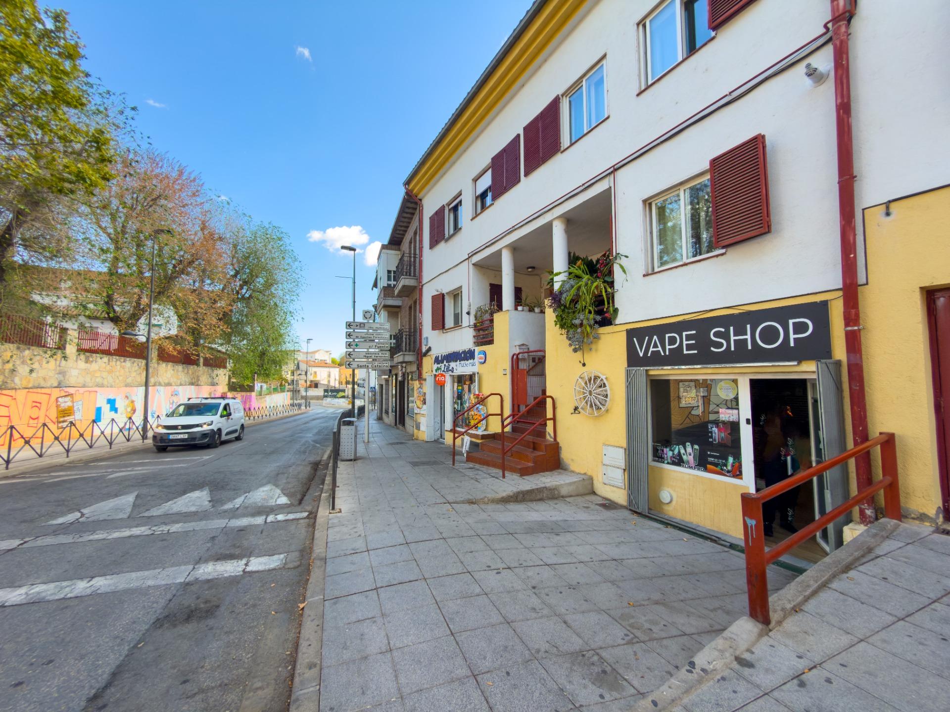 1-16-76 Commercial premises for sale