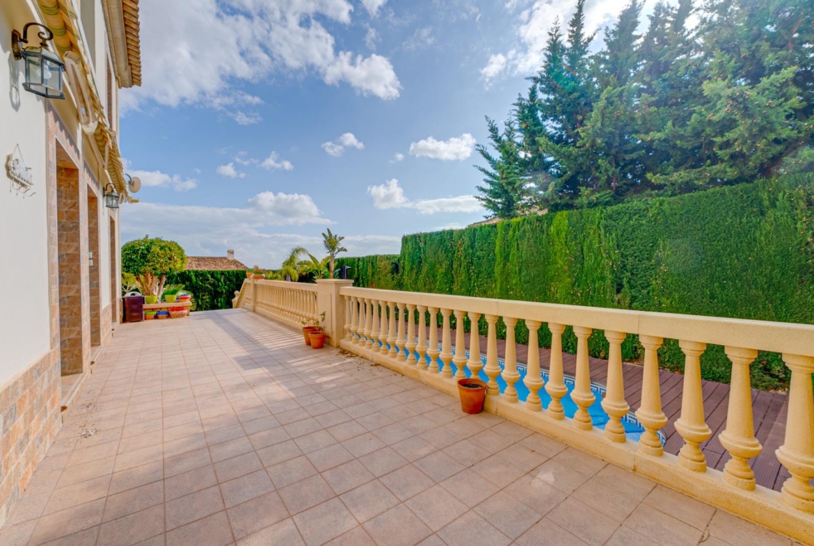 Preciosa Villa en Golf Bahia de Finestrat