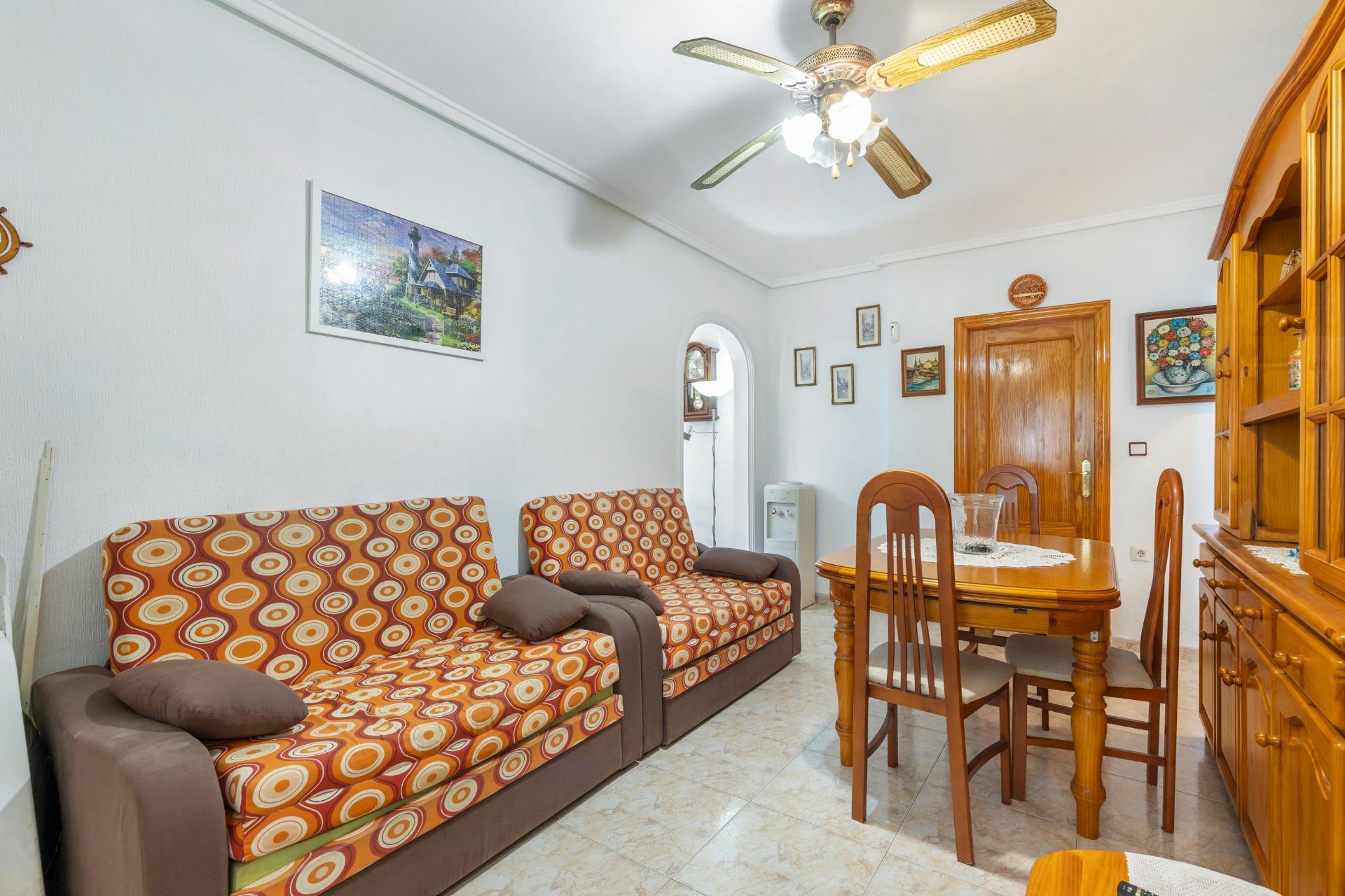 Cozy two houses together with sea views in Torrevieja