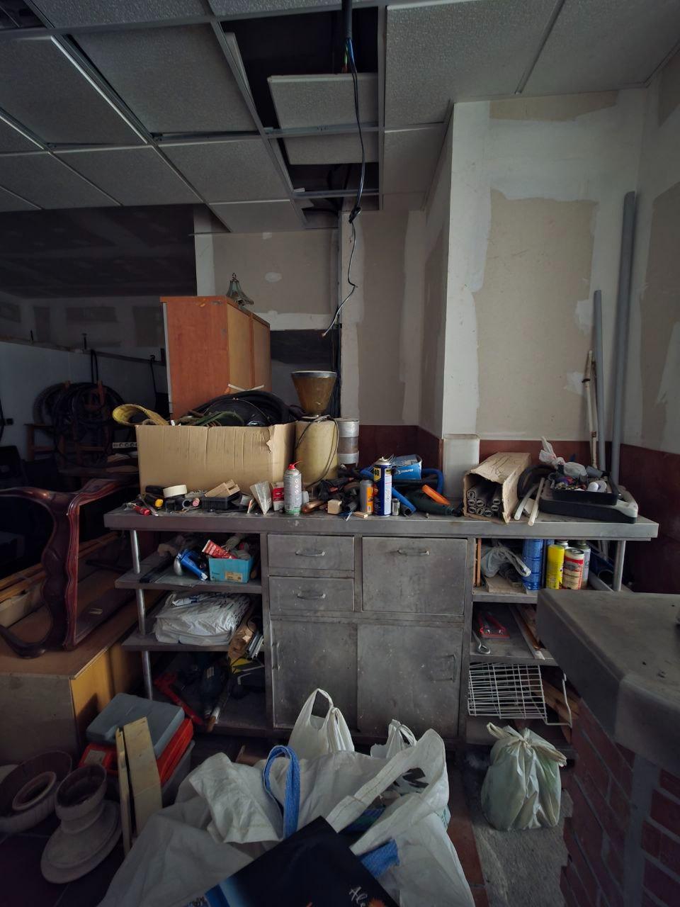 Oportunidad de Inversión: Local Comercial en Oviedo, Zona Fozaneldi-Tenderina