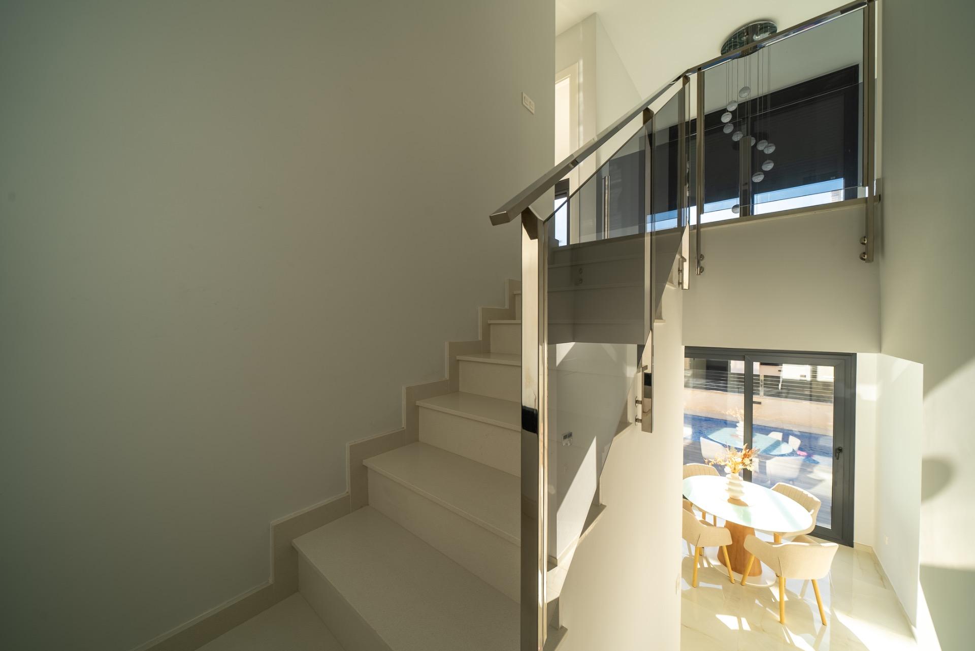 1-18-33 New Detached House for Sale in Orihuela!