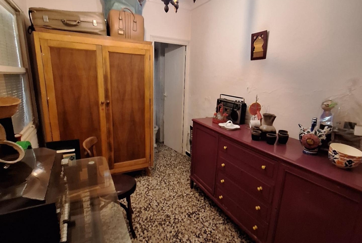 Se vende edificio entero en pleno centro de Torrevieja
