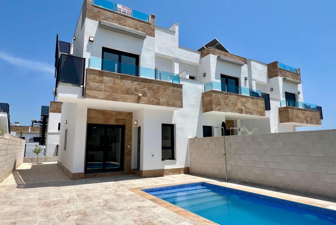 Don Benito – Altos de Polop Duo Villas 🌿
