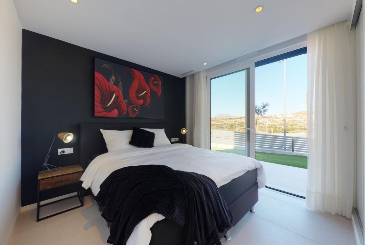 Ontwikkeling van onafhankelijke nieuwe bouwvilla’s, met privé zwembad en moderne afwerkingen.