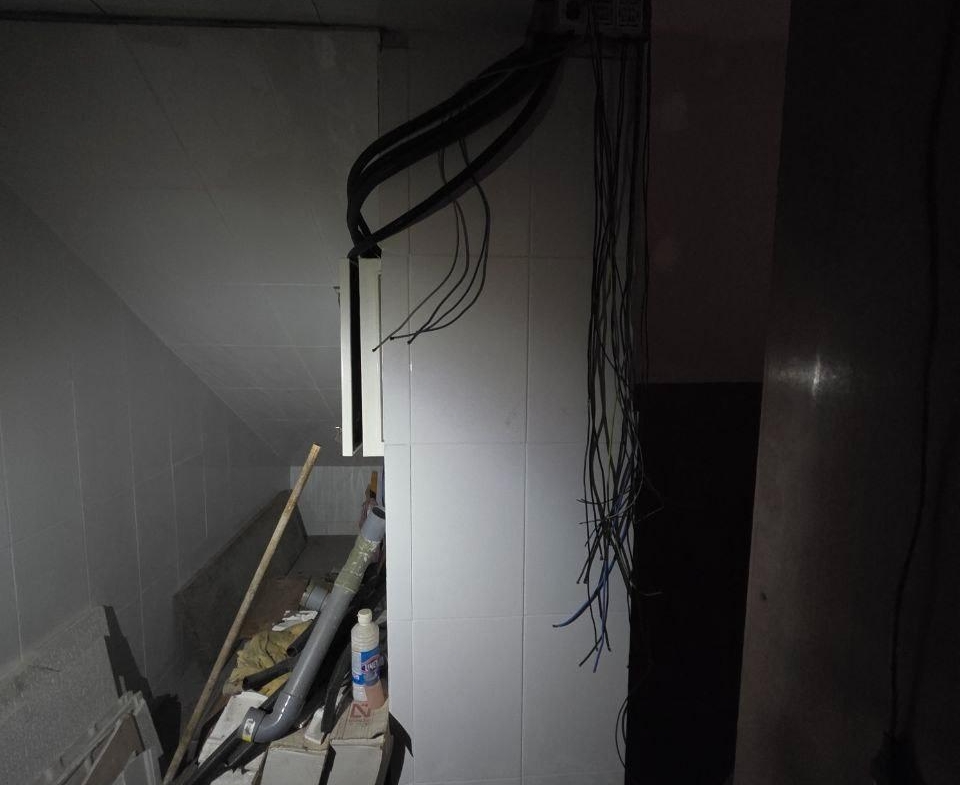 Oportunidad de Inversión: Local Comercial en Oviedo, Zona Fozaneldi-Tenderina