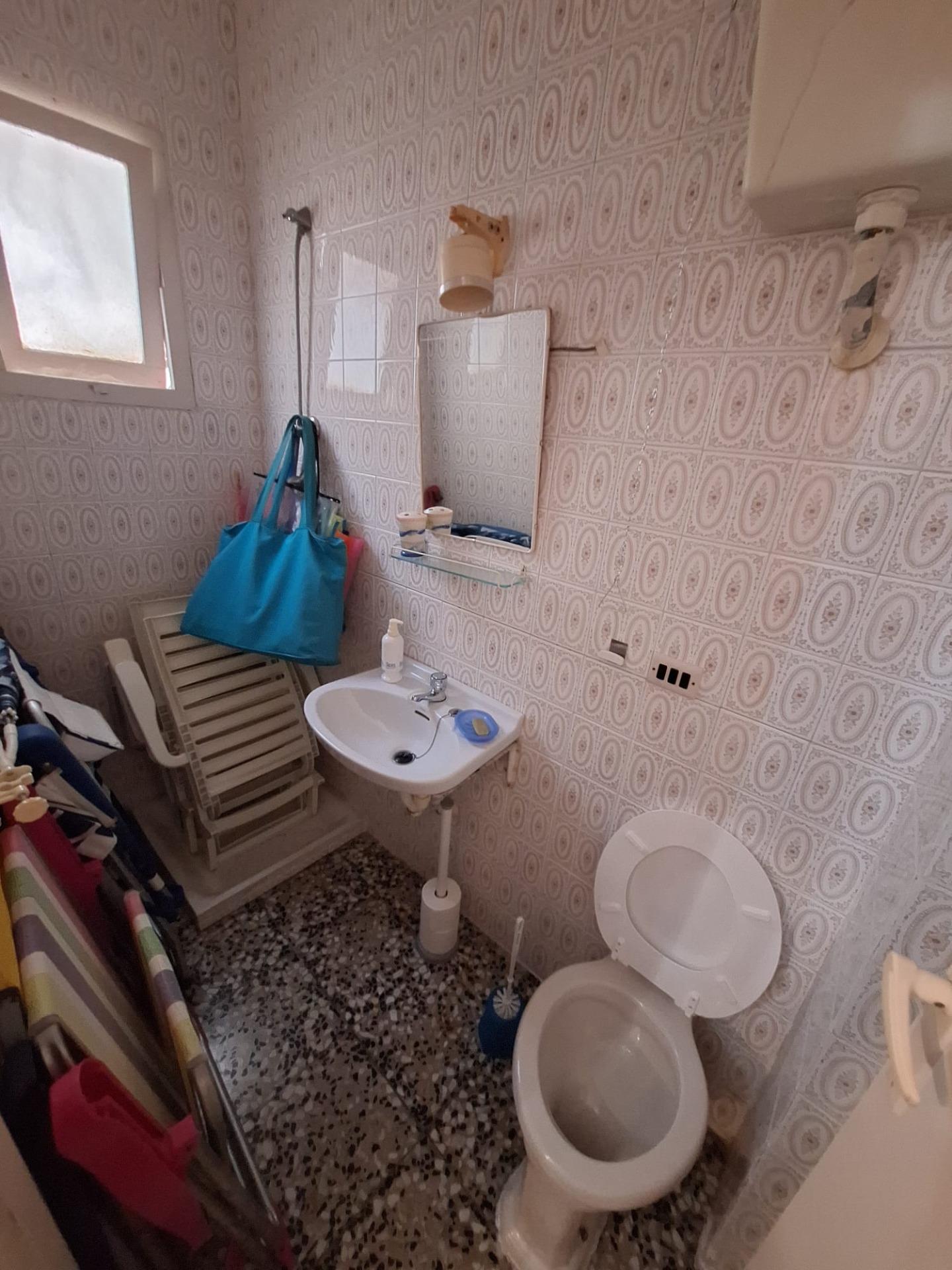 1-19-37 Se vende edificio entero en pleno centro de Torrevieja