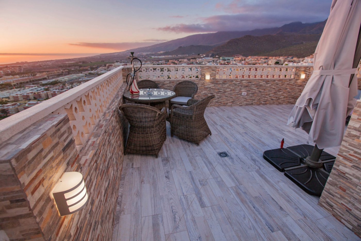 Villa Valentina – con fantásticas vistas al océano y la zona turística