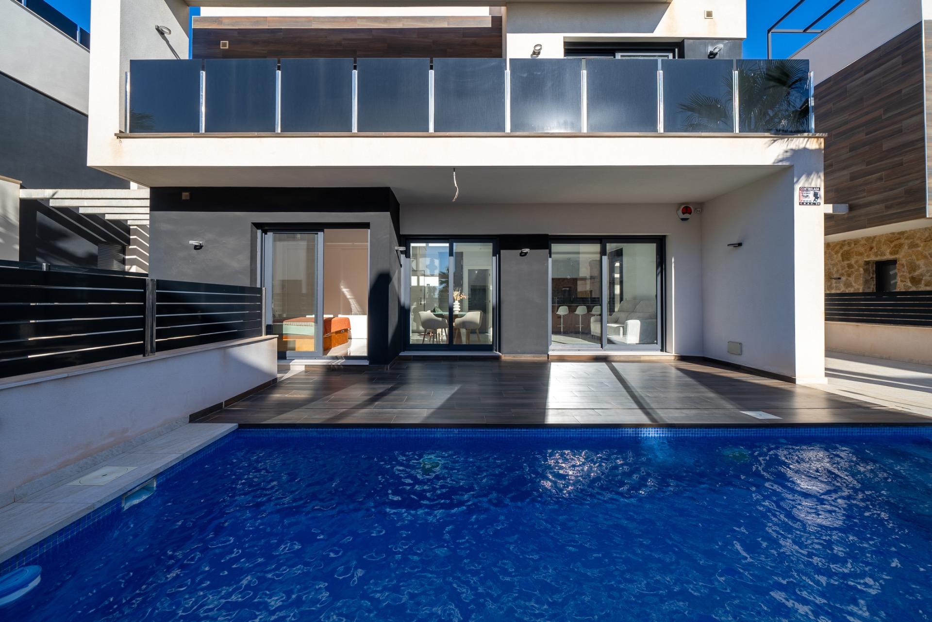 1-2-82 New Detached House for Sale in Orihuela!