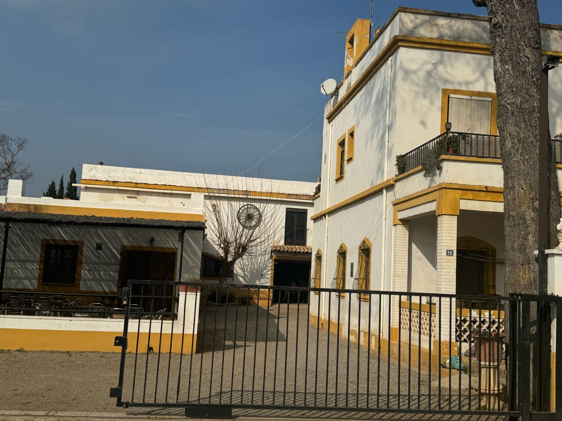 Exclusiva Propiedad en Venta en Ribarroja del Turia