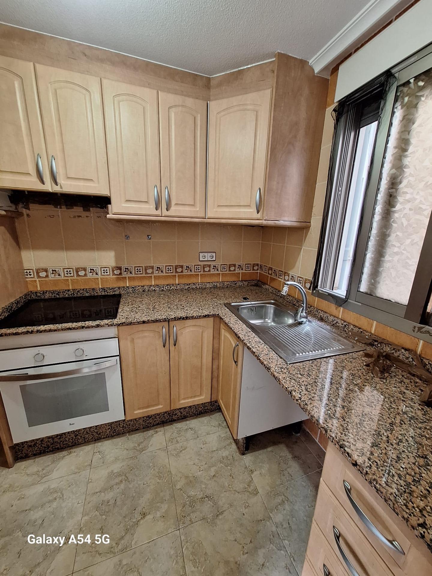 Se vende piso en pleno centro de Torrevieja