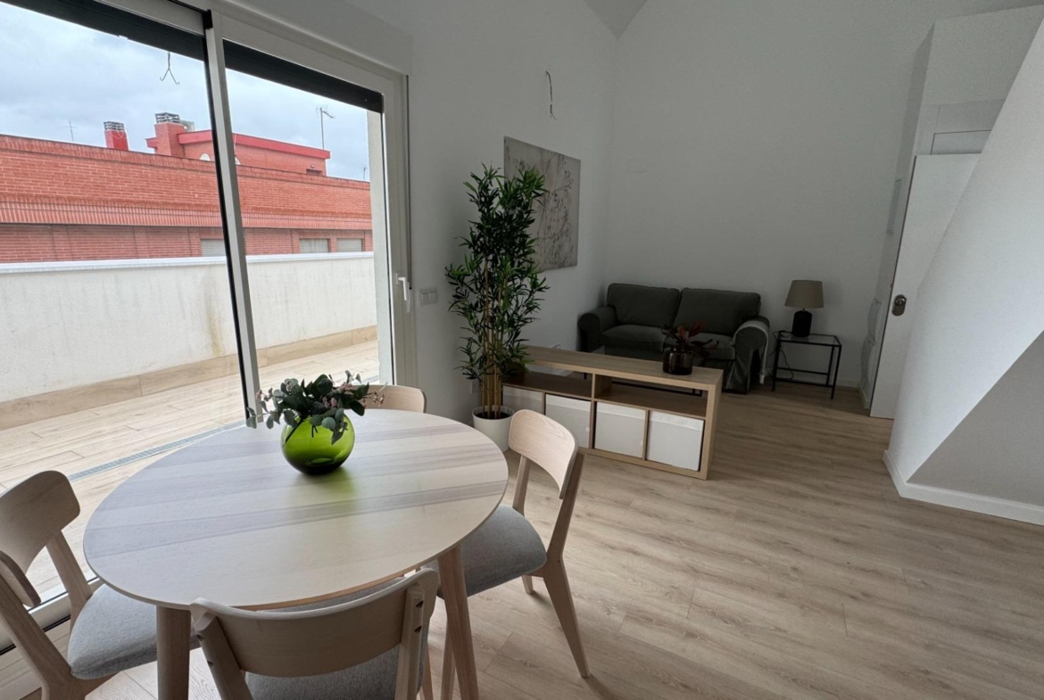 ÁTICO EN VENTA EN UN NUEVO COMPLEJO RESIDENCIAL EN MADRID