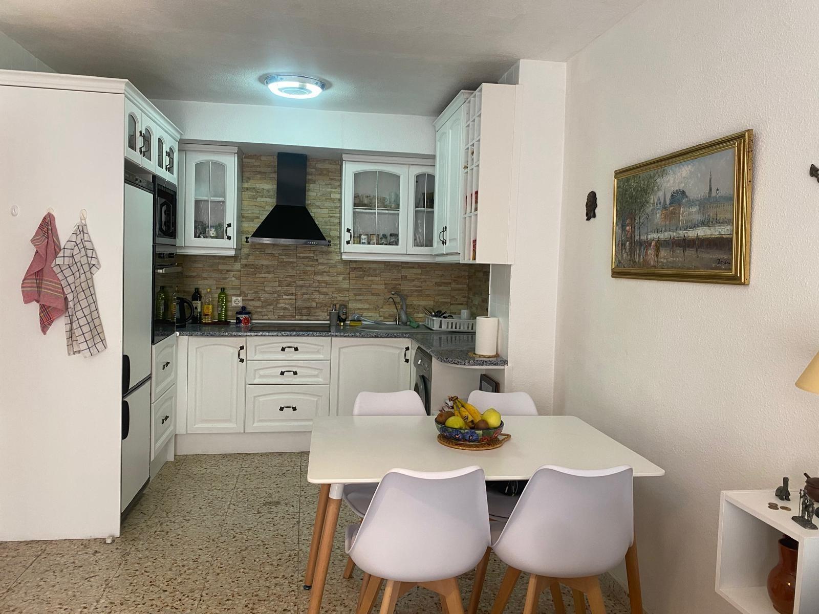 1-2-95 Apartamento de 2 dormitorios, 2 terrazas orientación sur