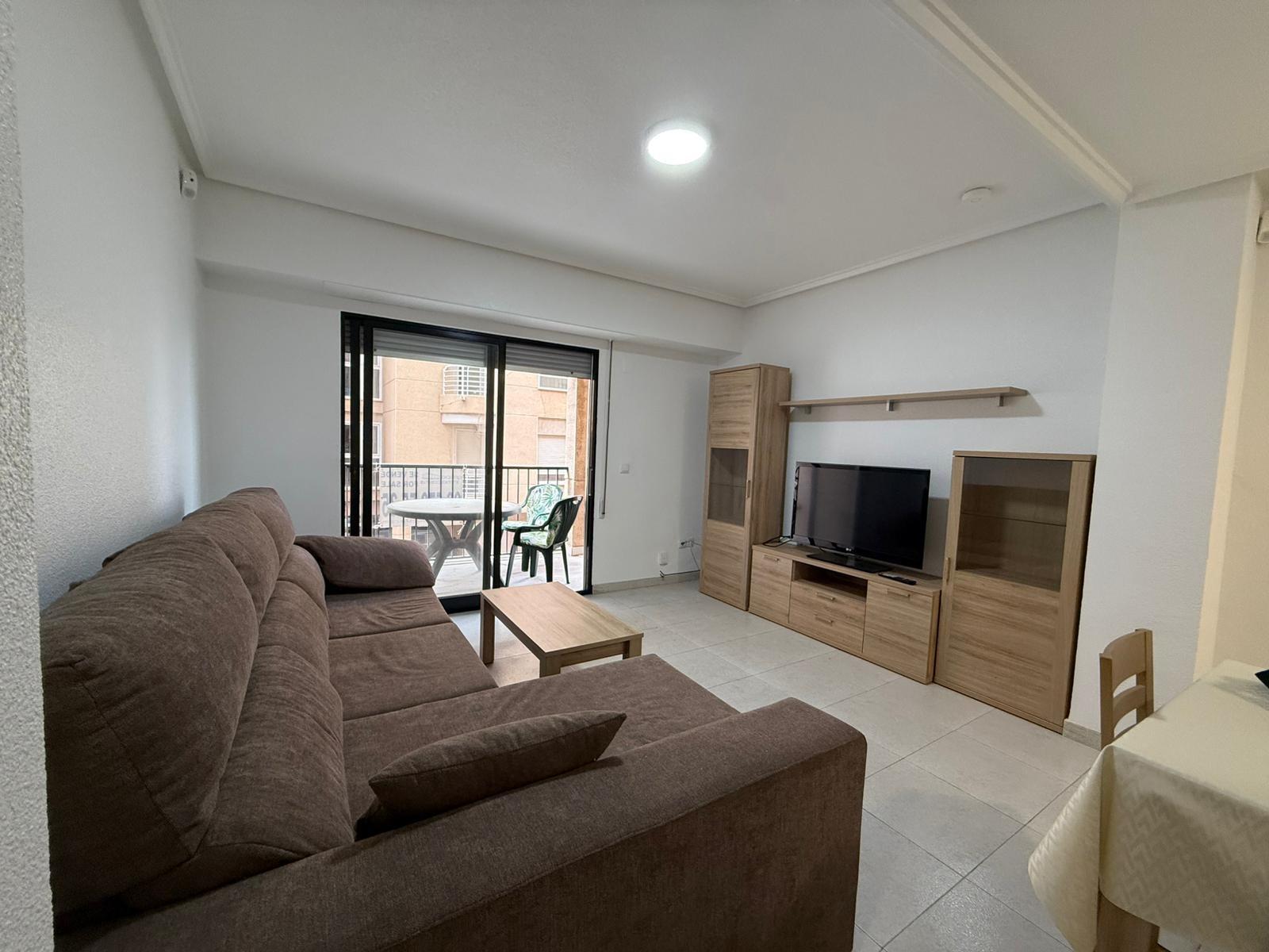 1-2-99 Apartamento de 3 dormitorios 2 baños en La Mata cerca de la playa