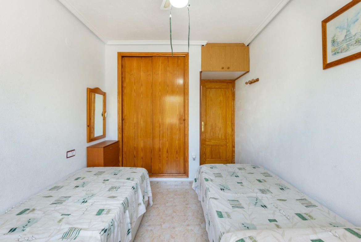 Cozy two houses together with sea views in Torrevieja
