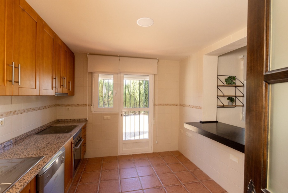 KEY READY TOWNHOUSES IN FUENTE ALAMO, MURCIA