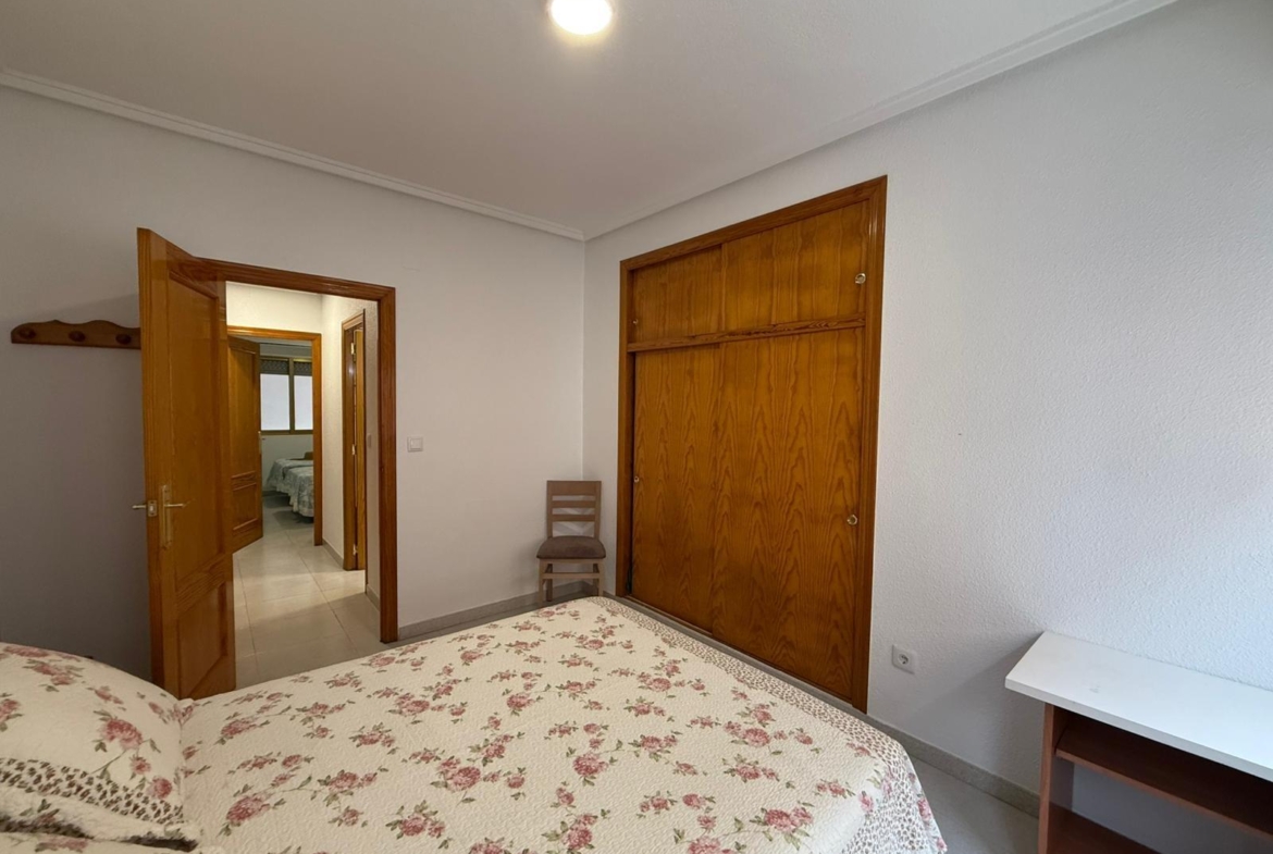 Apartamento de 3 dormitorios 2 baños en La Mata cerca de la playa