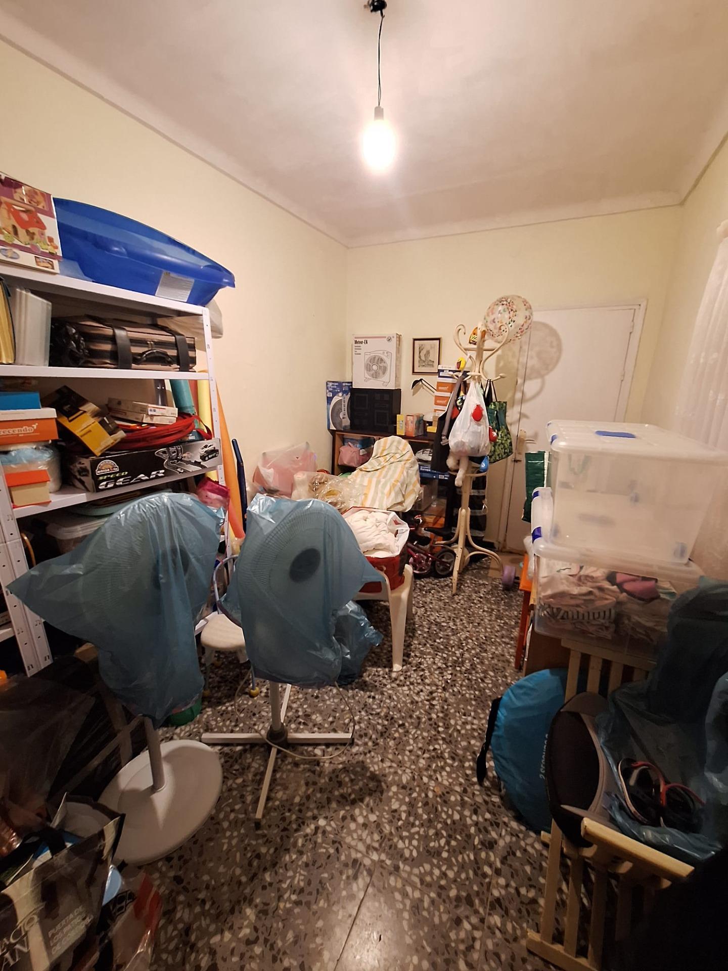 1-22-33 Se vende edificio entero en pleno centro de Torrevieja