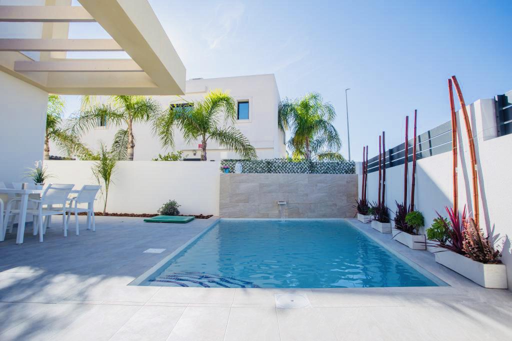 Villa in Los Montesinos