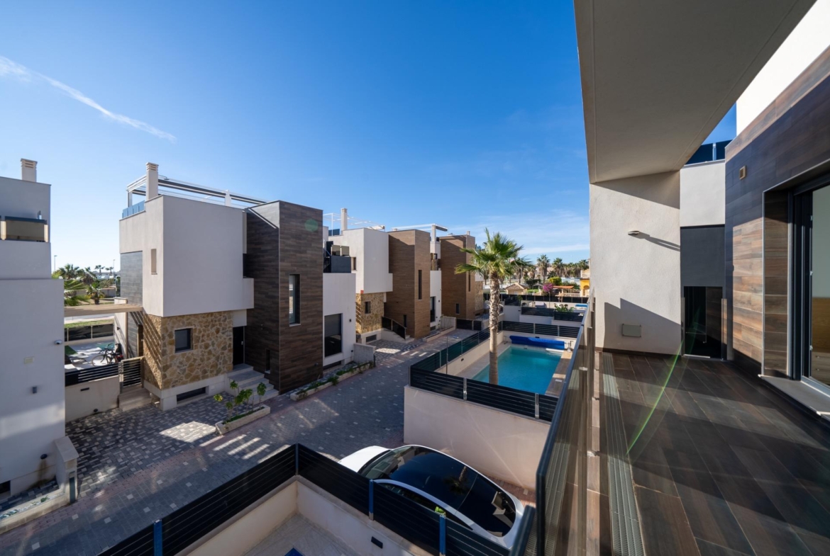 New Detached House for Sale in Orihuela!