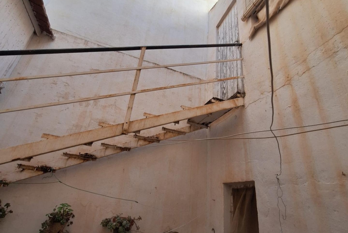 Se vende edificio entero en pleno centro de Torrevieja