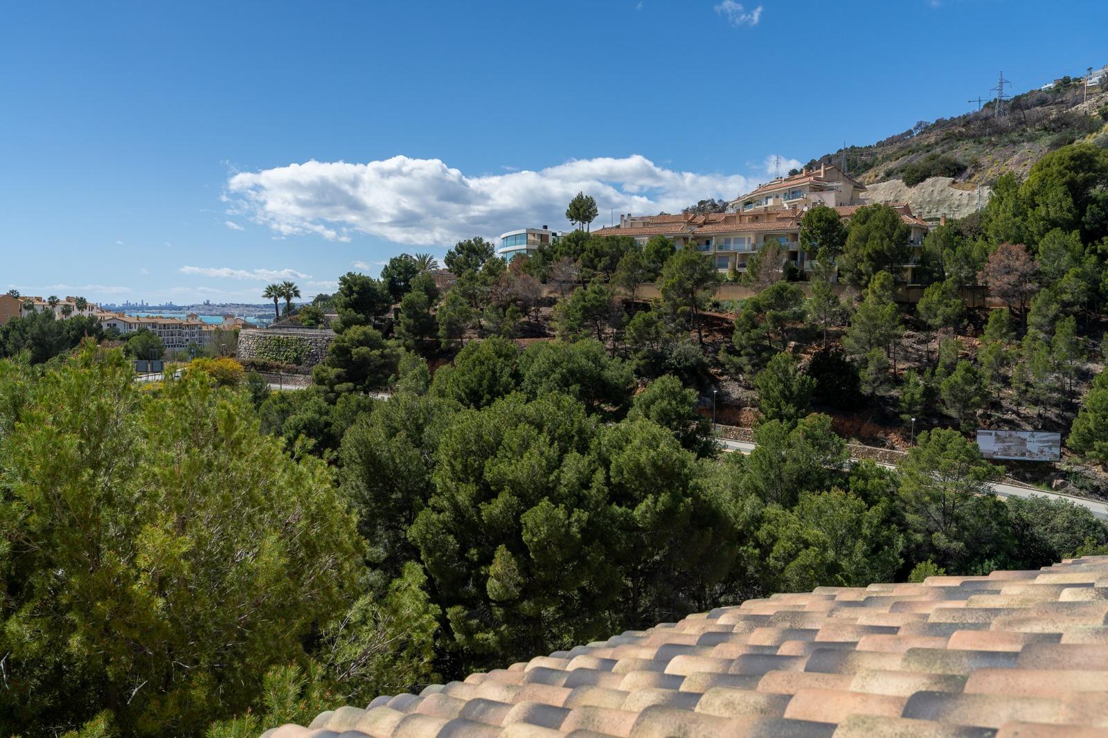 Charming Townhouse with Sea Views in Altea Mascarat