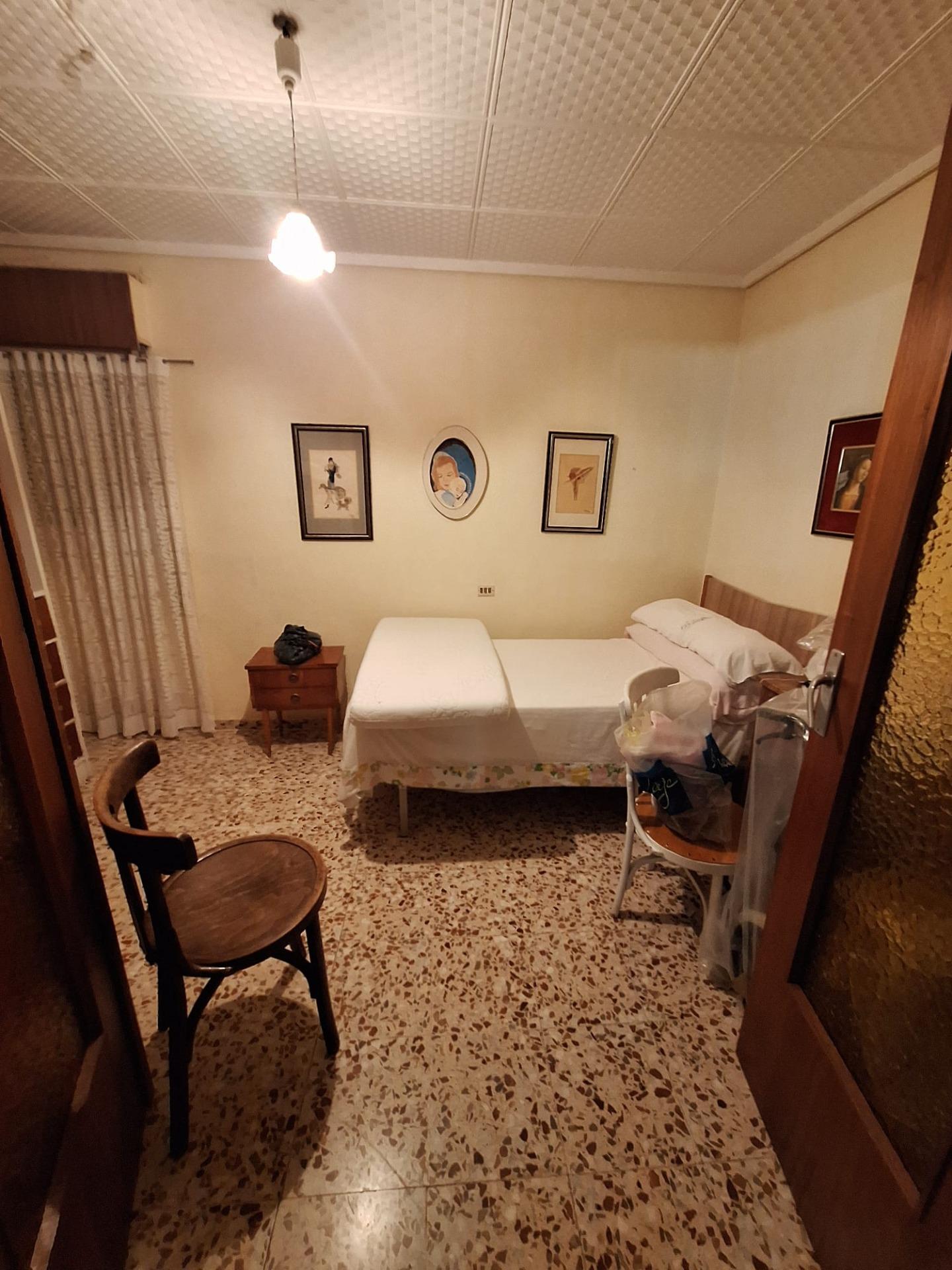 1-26-25 Se vende edificio entero en pleno centro de Torrevieja