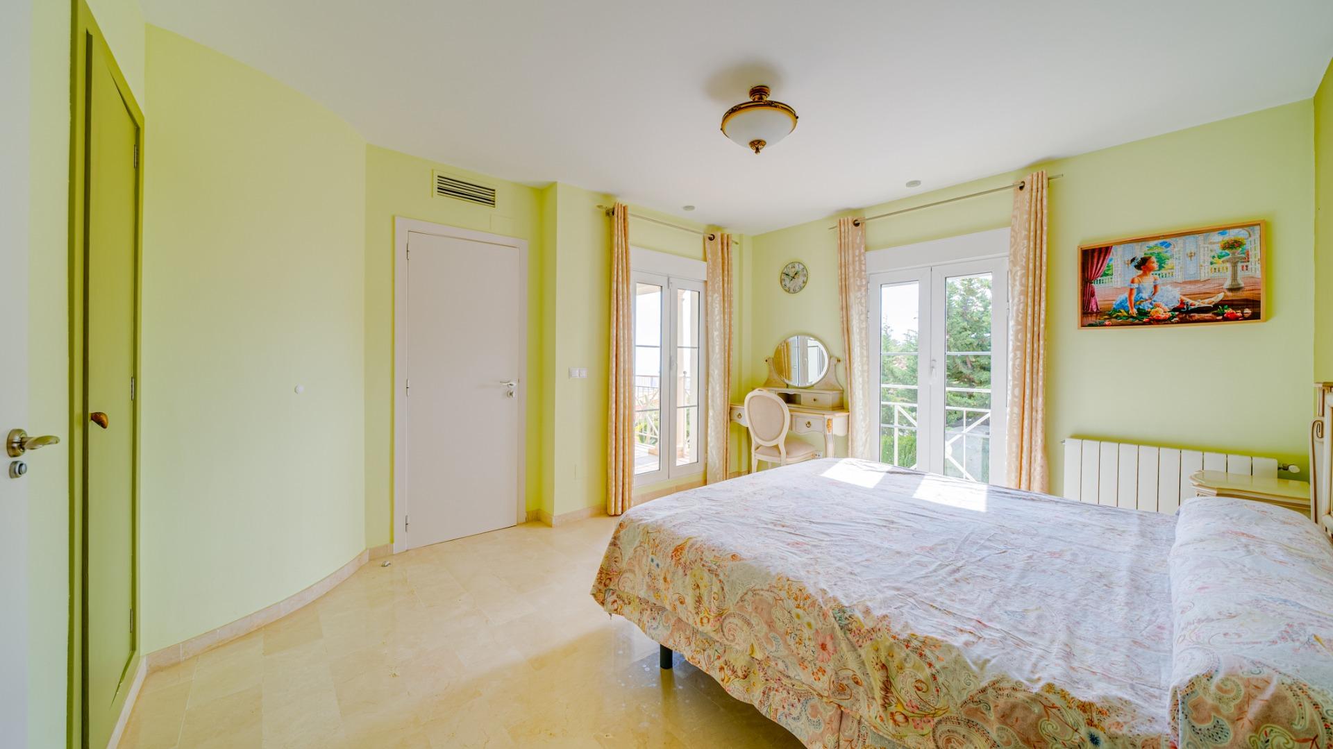 1-26-7 Preciosa Villa en Golf Bahia de Finestrat