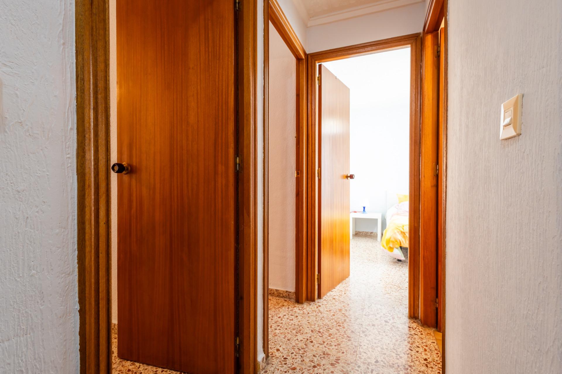 ESPACIOSO APARTAMENTO DE 3 HABITACIONES Y AMPLIA TERRAZA