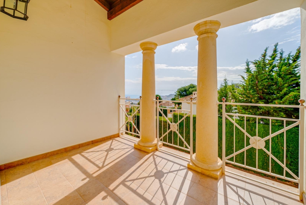 Preciosa Villa en Golf Bahia de Finestrat